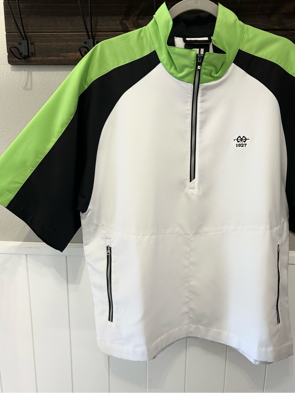 FootJoy FJ 1927 Trophy Golf Windshirt Men’s M Short Sleeve 1/4 Zip White Lime